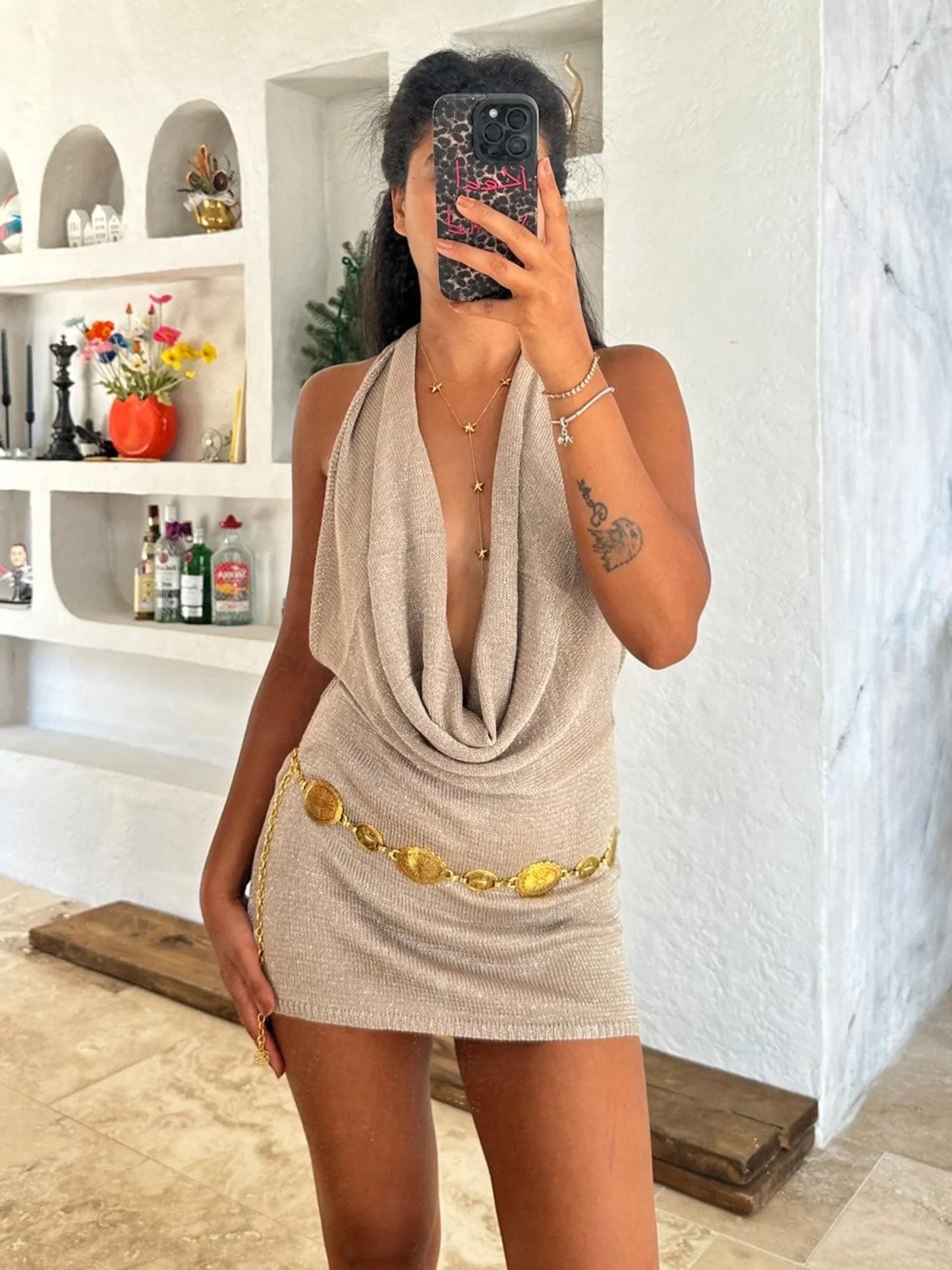 Vestido mini con escote en V y espalda descubierta para mujer
